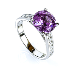 Sterling Silver Ring with Round-Cut Alexandrite
