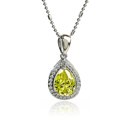 Hermoso Dije de Plata .925 con Alejandrita Amarilla