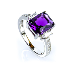 Classic Amethyst .925 Silver Ring