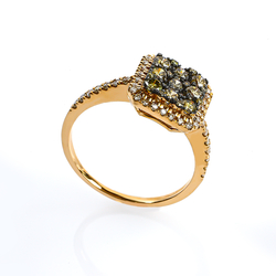 14K Yellow Gold Chocolate and White Diamonds Ring 0.88 Ctw