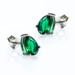 Pear Cut Emerald Stud Earrings in.925 Silver