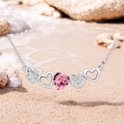 Bonito Collar de Swarovski con Corazón Rosa