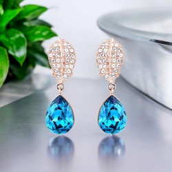 Hermosos Aretes de swarovski de Oro Rosa de 18k Color Azul