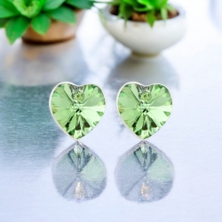 Hermosos Aretes de Cristal Swarovski Color Verde En Forma de Corazón