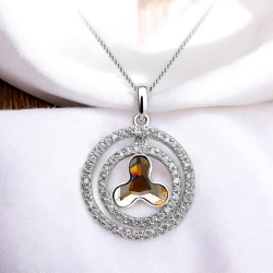 Dije de Cristal Swarovski Color Ambar en Plata de Ley