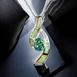 Dije con Alejandrita y Ópalo Australiano en Plata Fina .925