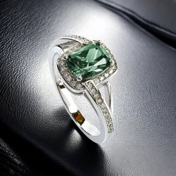 Anillo de Plata Con Alejandrita