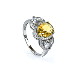 Sterling Silver Ring with Oval Cut Yellow Alexandrite