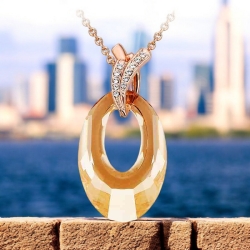 Precioso Collar de Cristal Swarovski con Baño de Oro 18K