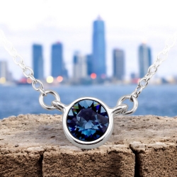 Collar Swarovski con Cristal Azul Metalico