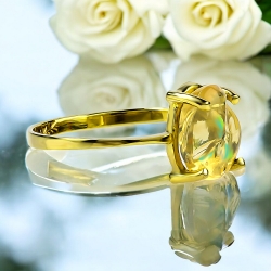 Anillo de Opalo Corte Natural Mexicano 14K Oro Amarillo