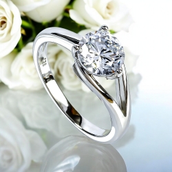 Anillo de Plata .925 Compromiso 7 mm Piedra