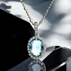 Dije de Plata Halo de Aguamarina Corte Ovalada