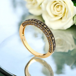 Anillo de Oro Amarillo de 14K con Diamante Chocolate