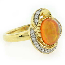 Anillo Chapado en Oro con Opalo Amarillo