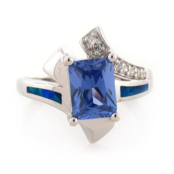 Anillo de Plata con Tanzanita en Corte Esmeralda