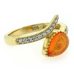 Anillo de Opalo en Plata con Chapa de Oro