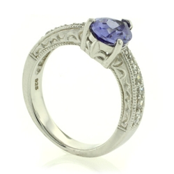 Anillo de Plata con Tanzanita de Alta Calidad