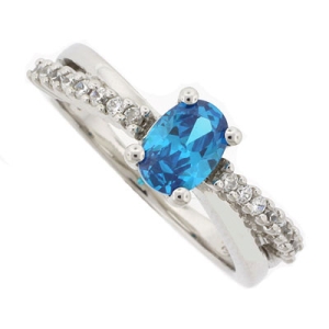 Anillo de Topacio Azul en Plata de Ley