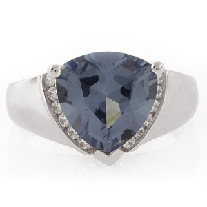 Anillo de Plata con Alejandrita y Diamantes Sintéticos