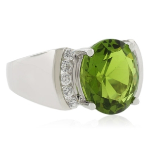 Anillo Enorme de Peridoto en Plata .925