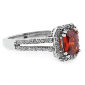 Hermoso Anillo de Plata de Ley .925 con Ópalo de Fuego