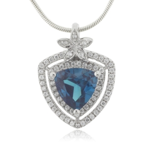 Elegante Dije con Alejandrita Bicolor en Plata .925