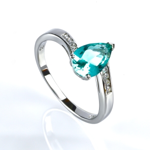 Anillo de Paraiba en Corte de Pera