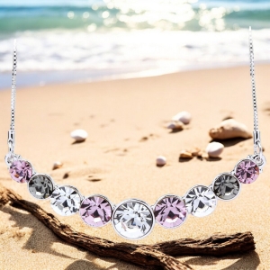 Hermoso Collar de Swarovski color Amatista