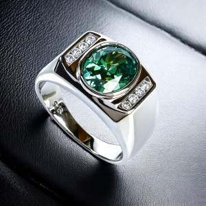 Enorme Anillo De Alejandrita De Corte Ovalado Para Hombre Plata