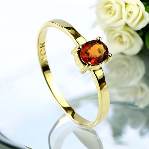 Anillo de Oro 10K Amarillo Con Zafiro Natural