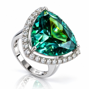 Anillo de Alejandrita Corte Trillion