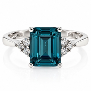 Anillo de Alejandrita Verde/Azul en Plata .925