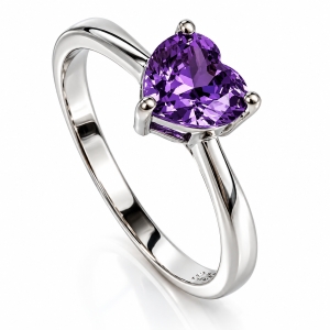 Anillo de Alejandrita en Plata de Ley 925 Corte Corazón