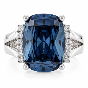 Anillo de Alejandrita en Plata de Ley