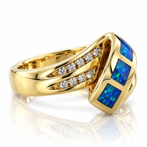 Anillo de Oro con Opalo Australiano Autentico
