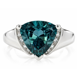 Anillo de Plata de Ley con Alejandrita