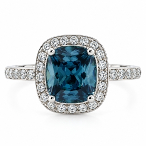 Anillo de Plata y Alejandrita con Incrustaciones
