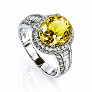 Elegant Anillo de Alejandrita Amarilla
