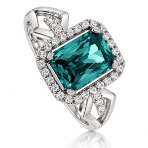 Anillo de Alejandrita corte Esmeralda en Plata .925
