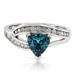Anillo de Plata Fina con Alejandrita Bicolor ( Verde/Azul )