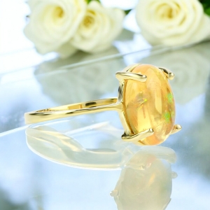 Anillo de Opalo Mexicano 14K Oro Amarillo