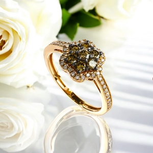 0.70 Ctw Anillo de Oro Amarillo de 14K con Diamante Chocolate