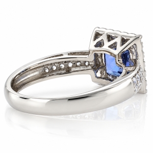 Elegante Anillo de Alejandrita Azul a Morado