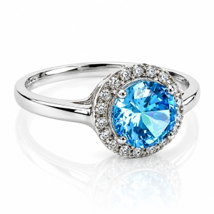 Anillo de Plata de Ley con Topacio Azul