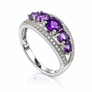 Anillo de Plata de Ley con Amatista