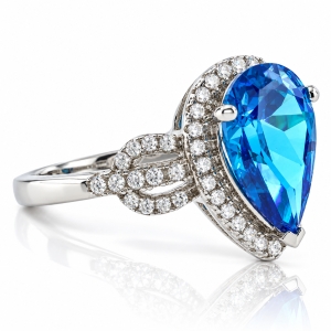 Anillo de Plata de Ley .925 con Topacio Azul