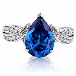 Anillo de Topacio Azul en Plata Fina .925