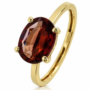 Anillo de Granate Genuina en Oro de 14K 9 mm x 7 mm