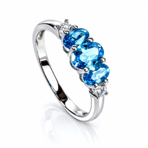 Anillo de Plata con 3 Piedras de Topacio Azul